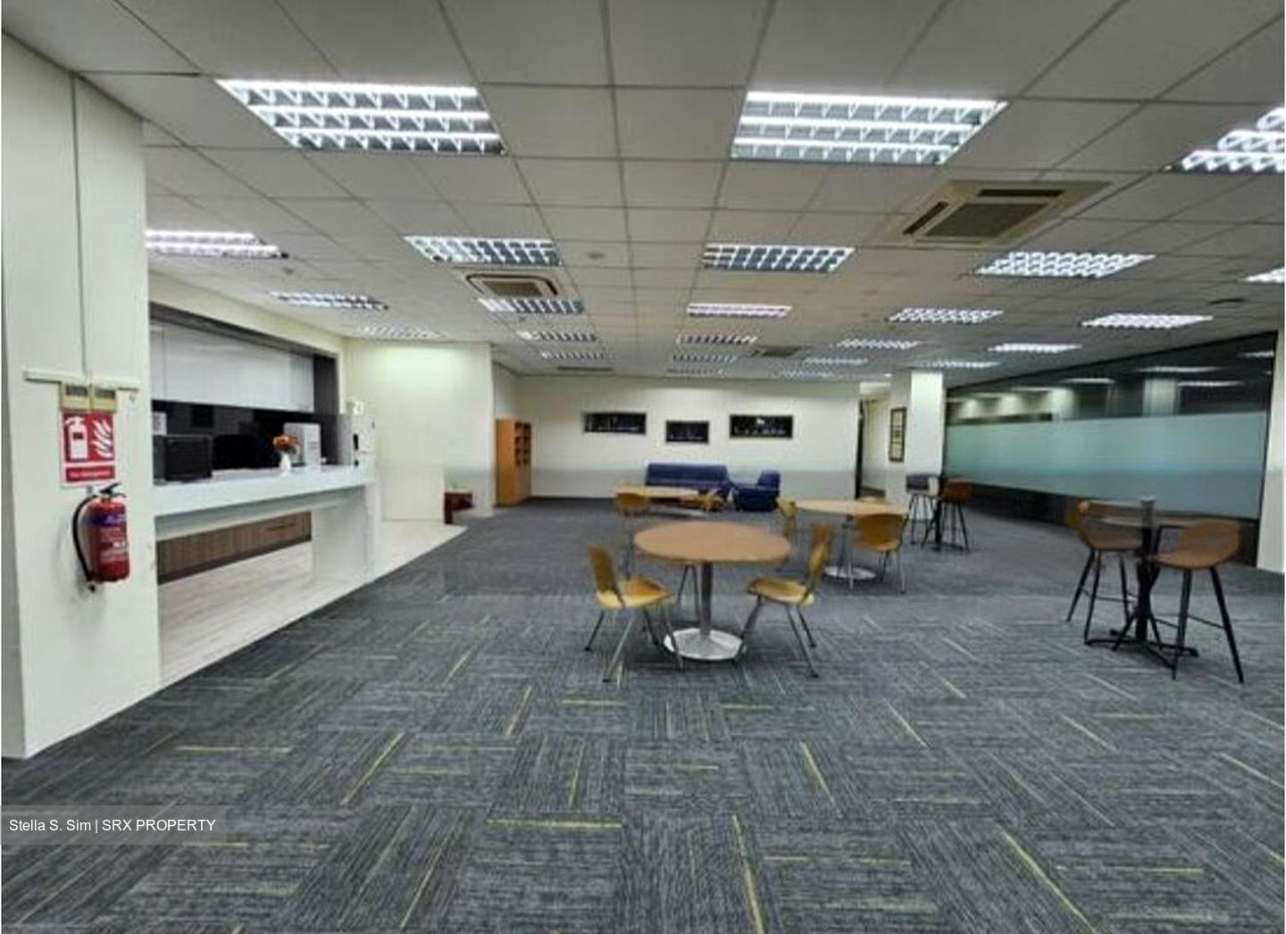 Mewah Building (D22), Office #450992091